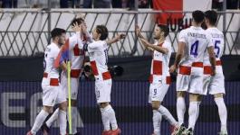 潮给中锋带 潮给中锋带